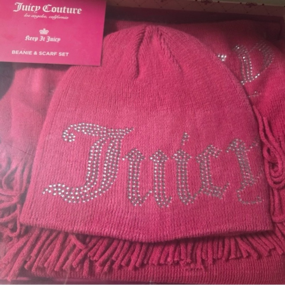 Juicy Couture Scarf &  Hat Set..W/ Pink Keychain Purse Bundle